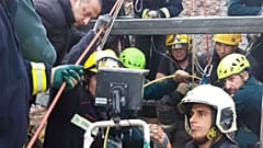 Rescue team builds horizontal and vertical tunnels to reach missing Spanish toddler
