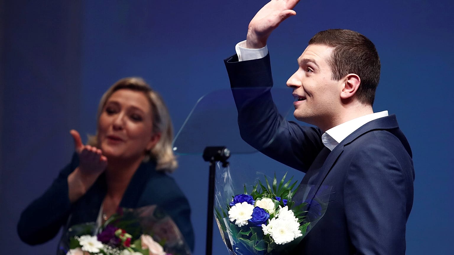 La carrera de los nacionalismos hacia la UE en "The Brief from Brussels"