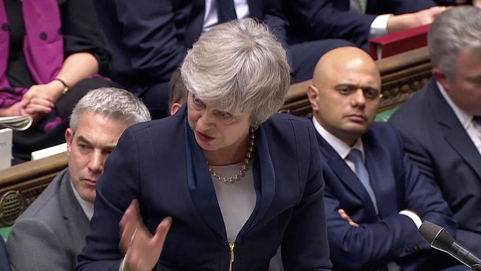 Brexit: Συντριπτική ήττα της Τερέζα Μέι στη Βουλή