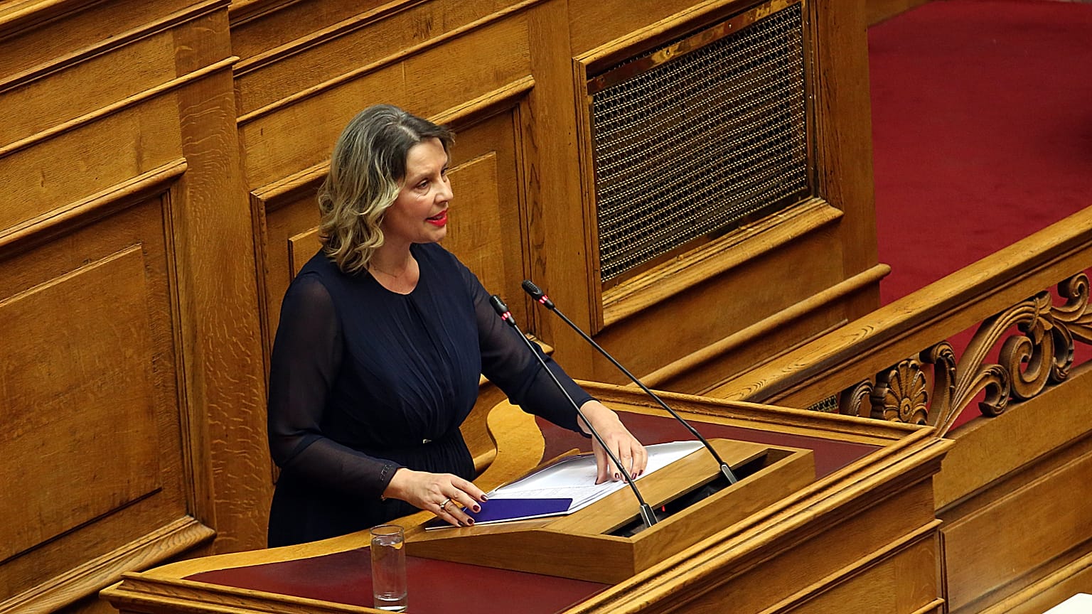 Περιοριστικοί όροι στον 63χρονο για απειλές στην Κ. Παπακώστα