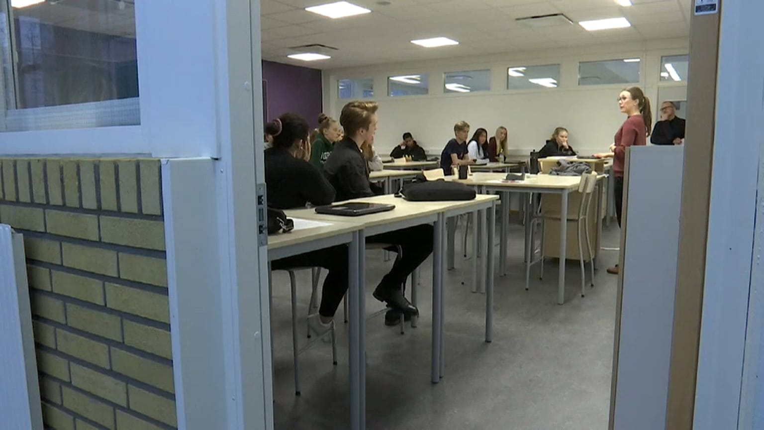 Video | İsveç'in Anderstorp Lisesi'nde yoklama yok, yüz tanıma sistemi var