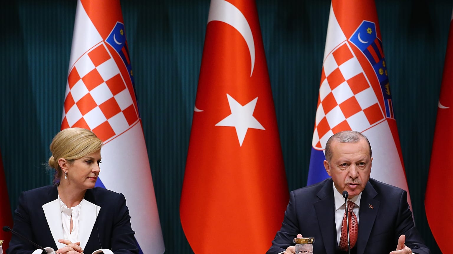 Cumhurbaşkanı Erdoğan: Menbiç saldırısı ABD'nin çekilme kararını etkileme anlamına gelebilir
