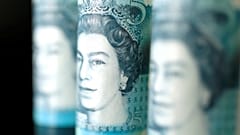 British five pound banknotes