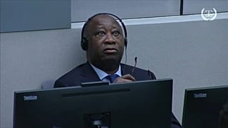 L'ex presidente ivoriano Gbagbo resta in carcere