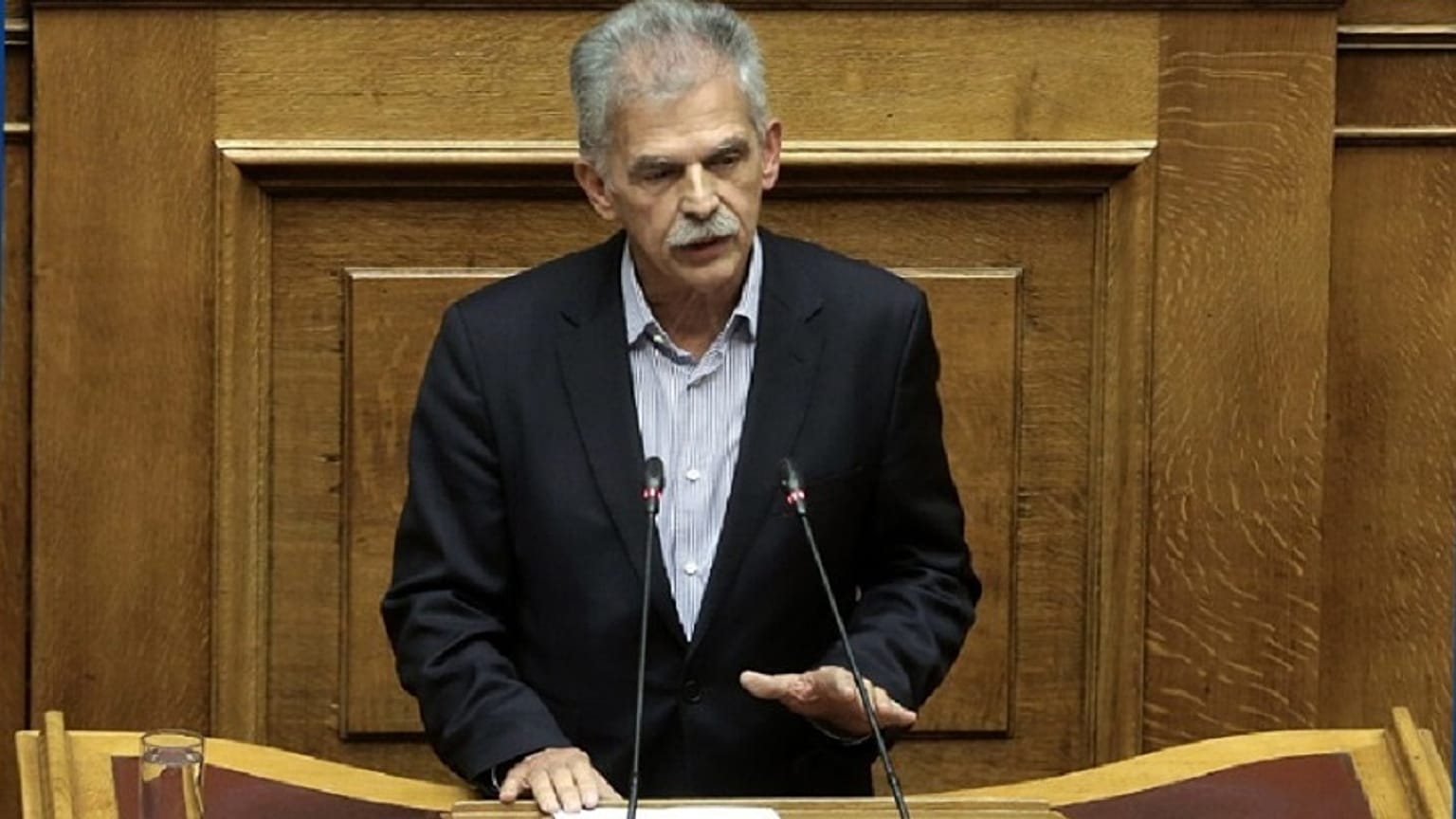 Κινητοποίηση της ΕΛ.ΑΣ στο σπίτι του Δανέλλη