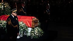 Murdered Polish mayor's body lies in state at solidarity museum