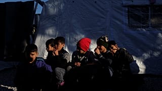 Poor conditions in migrant camps can pose health concerns, WHO says