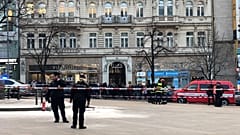 Felgyújtotta magát egy férfi a prágai Vencel téren