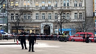 Felgyújtotta magát egy férfi a prágai Vencel téren