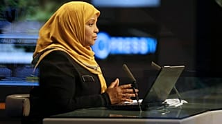 خبرنگار پرس.تی.وی از زندان آمریکا آزاد شد