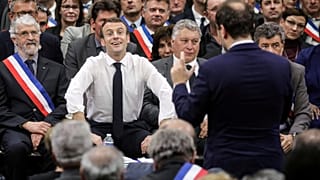 Macron's Great National Debate: What is it and how does it work? | Euronews Answers