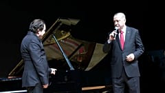 Video | Erdoğan Fazıl Say'ı ayakta alkışladı: 'Sevgili Fazıl çok farklı şekilde takdim etti'