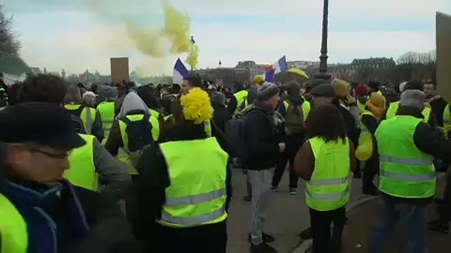 Nem kérnek Macron konzultációjából a sárgamellényesek