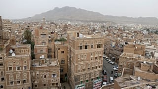 Yemen'de mayın temizleme merkezinde patlama: 5 ölü