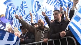 Könnygáz lepte be Athént