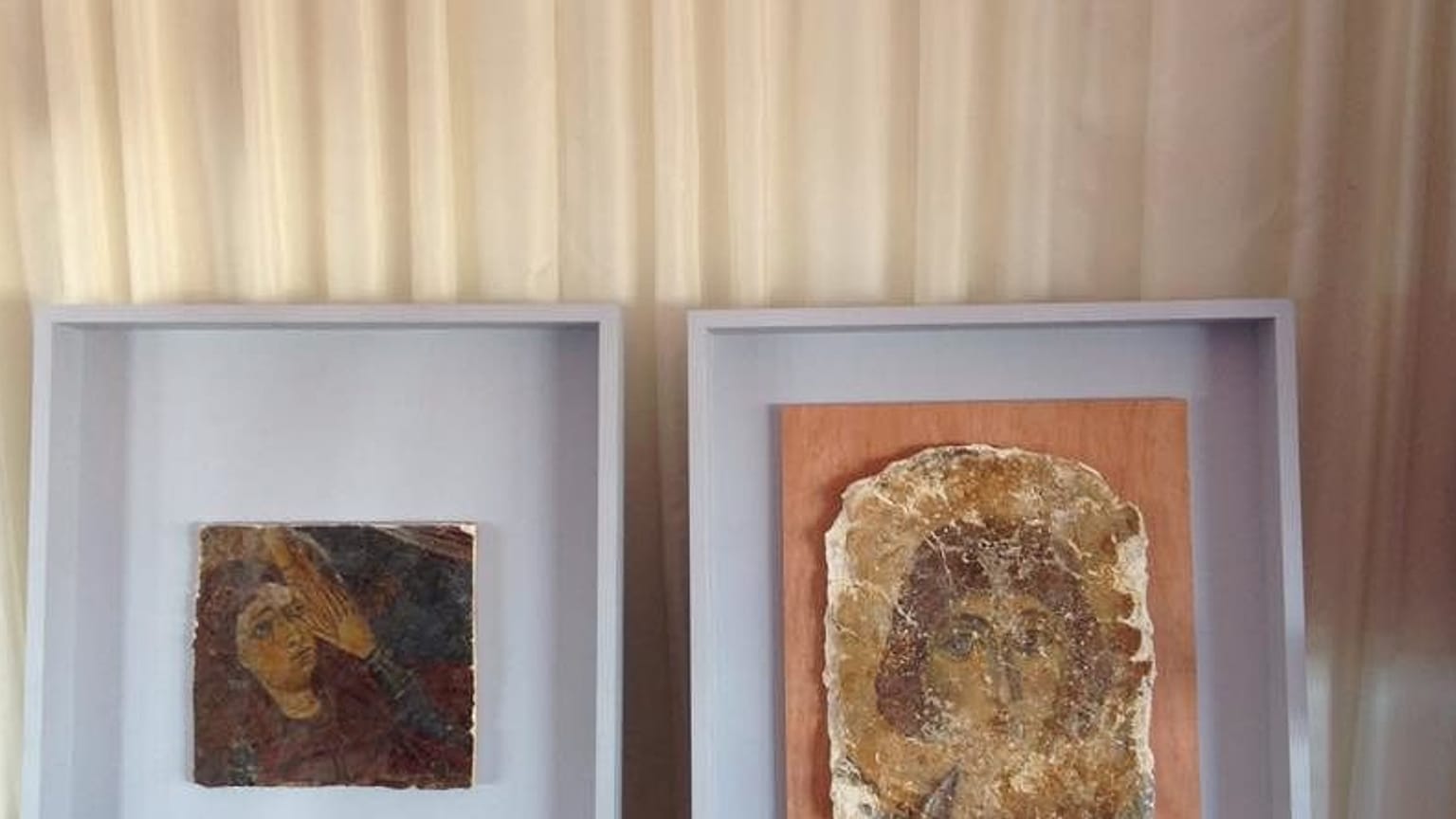 Παραδίδονται στη Χάγη συλημένες τοιχογραφίες από τα κατεχόμενα 