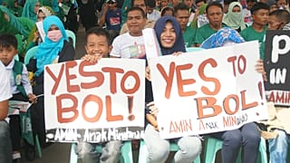 Filipinler'de Mindanao Adası'nda Müslümanların yaşadığı şehre özerklik