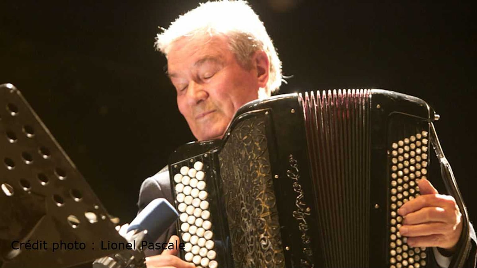Marcel ne "chauffe" plus ! Azzola, l'accordéoniste de Brel et Piaf, est mort