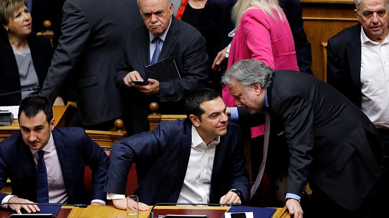 Συμφωνία των Πρεσπών: Οι «αναγνώσεις» και οι «ανατροπές»