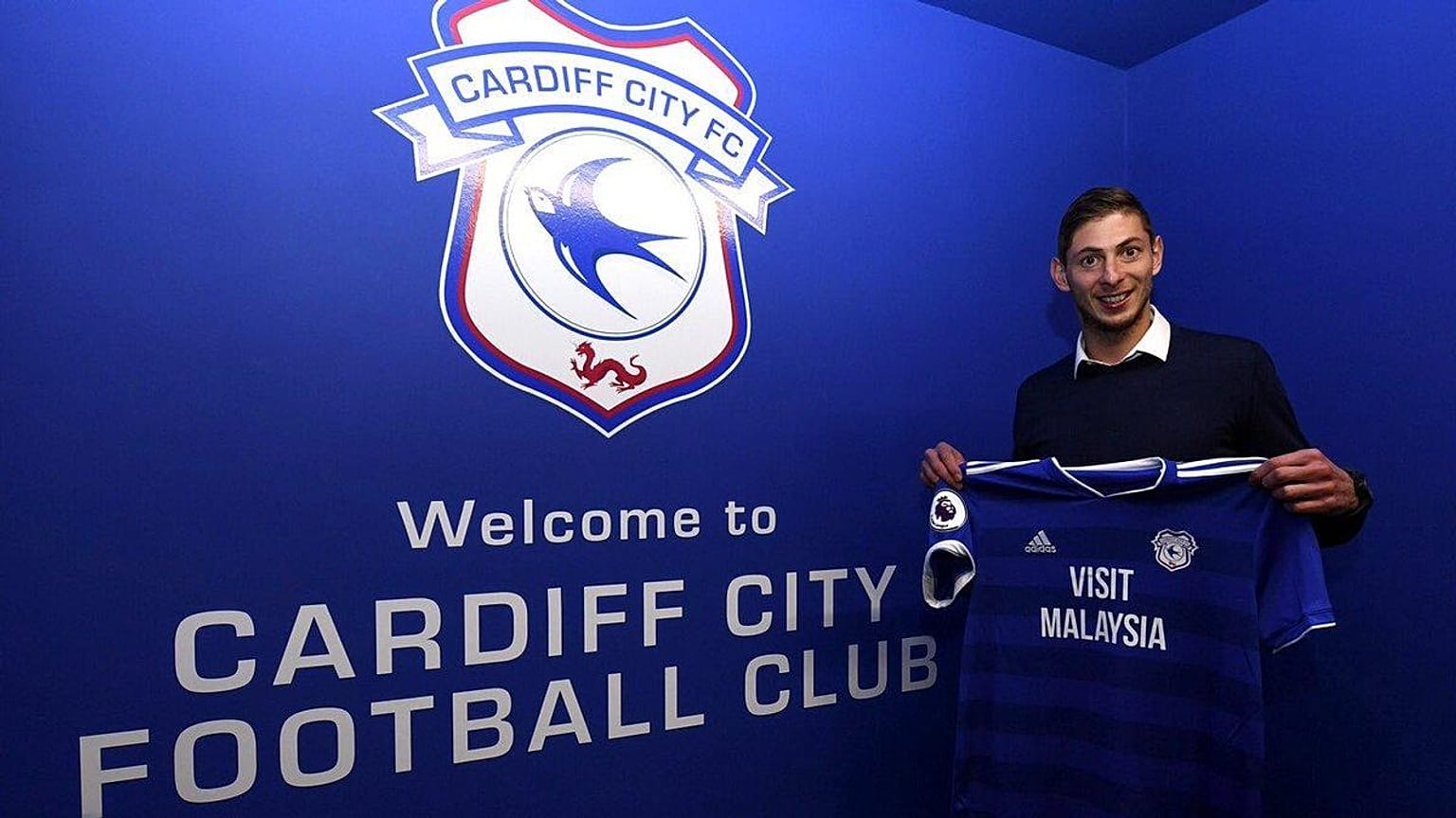 L'ex-joueur du FC Nantes Emiliano Sala porté disparu à bord d'un avion