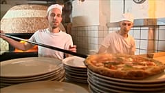 "بيتزا" بأسعار مخفضة لمن يساعد في تنظيم استفتاء ثان بشأن البريكسيت