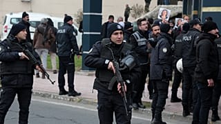 Gözaltına alınan Avrupa Alevi Birlikleri Konfederasyonu onursal başkanı Öker serbest bırakıldı