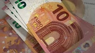 «Πράσινο φως» από την Κομισιόν για την αύξηση του κατώτατου μισθού