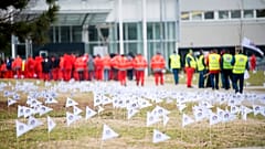 Egy hetes sztrájkba kezdenek a győri Audi dolgozói