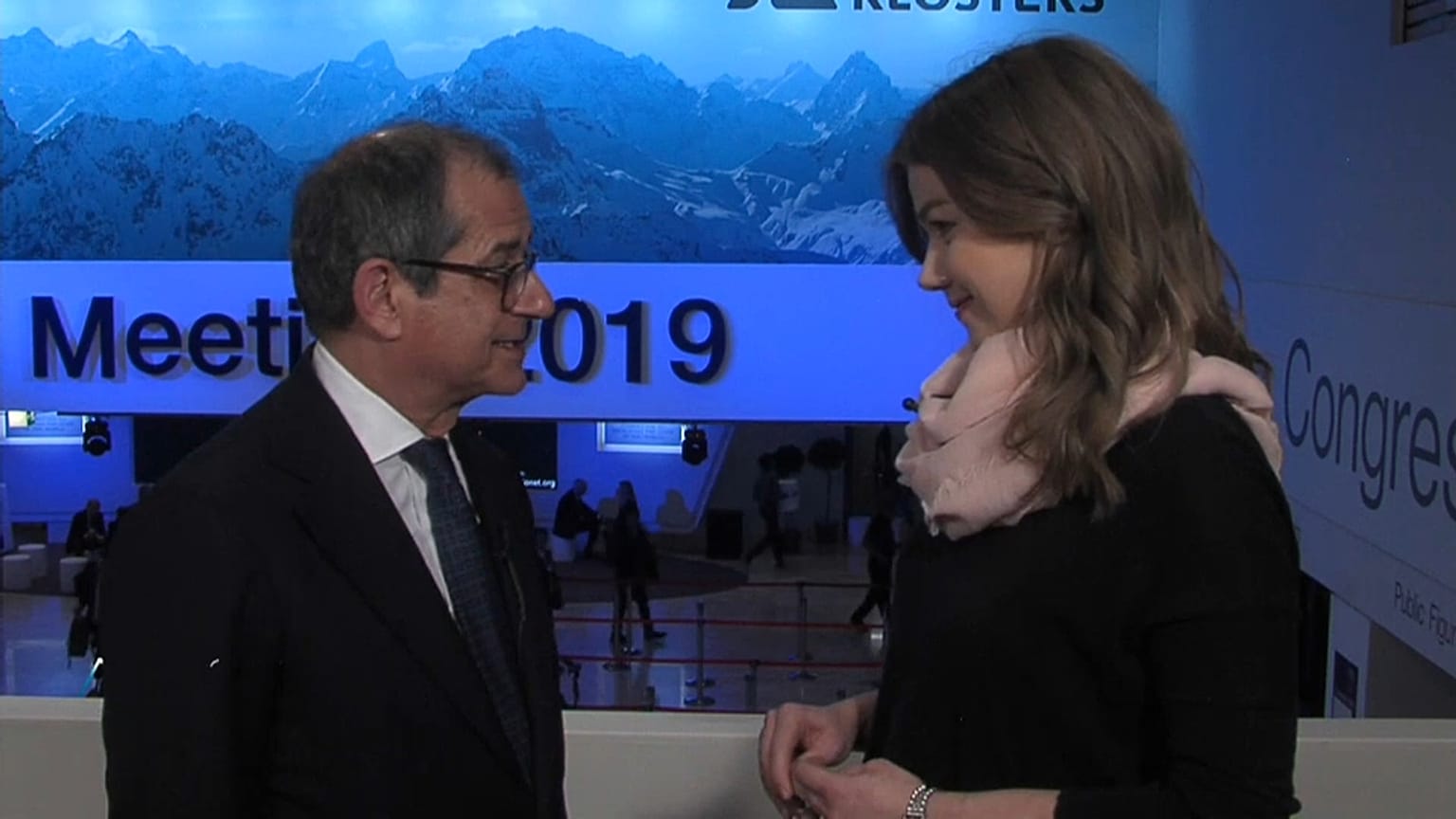 Давос-2019: Триа обещает следовать плану бюджета 