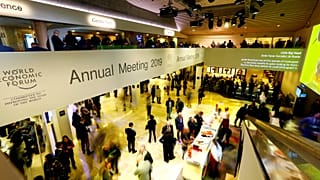 Davos: la fedeltà portoghese all'Ue, Moscovici contro i populisti