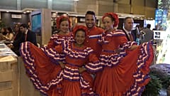 Fitur abre sus puertas con acento latino