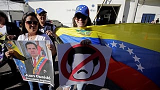 Venezuela : Juan Guaido reconnu par les USA et dix Etats sud-américains