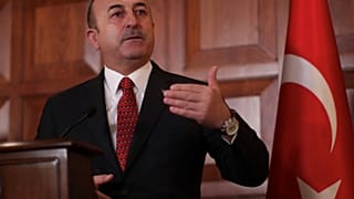 Στα κατεχόμενα για παράνομη επίσκεψη ο Τσαβούσογλου