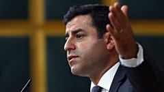 Demirtaş: "İşi sadece Cemaat'e yıkmıyorum, Cemaat AKP'nin beyniydi"