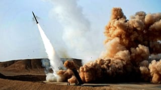 موشک ایرانی زلزال