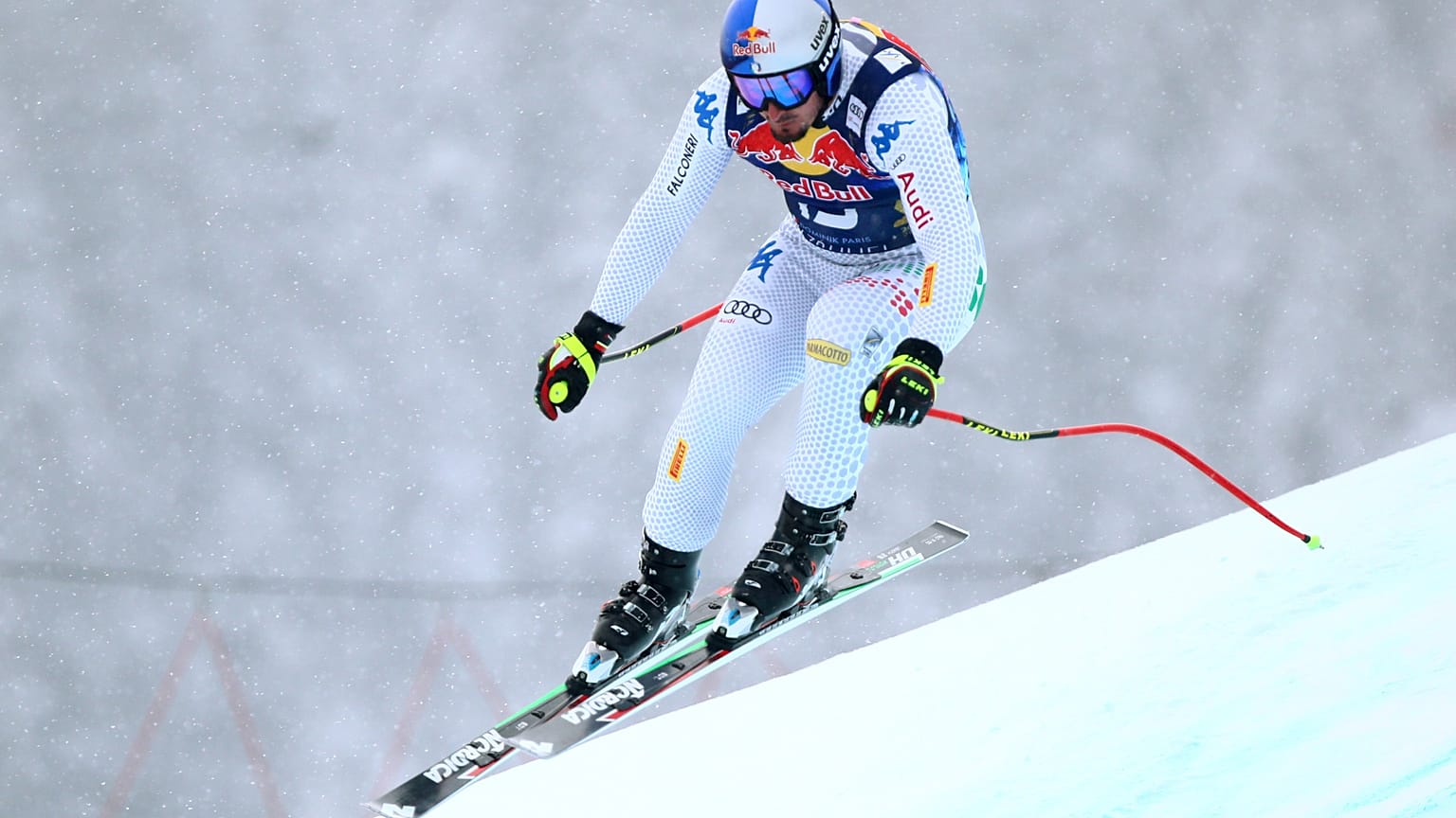 Descente de Kitzbühel : Paris éteint le Feuz