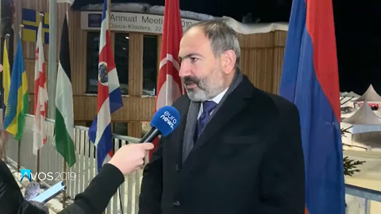 Davos: l'Armenia tenta la seconda rivoluzione