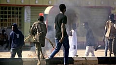 الصادق المهدي: النظام السوداني الحاكم يجب أن يرحل