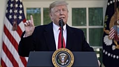 Trump: Federal hükümetin açık kalması için geçici anlaşma sağladık