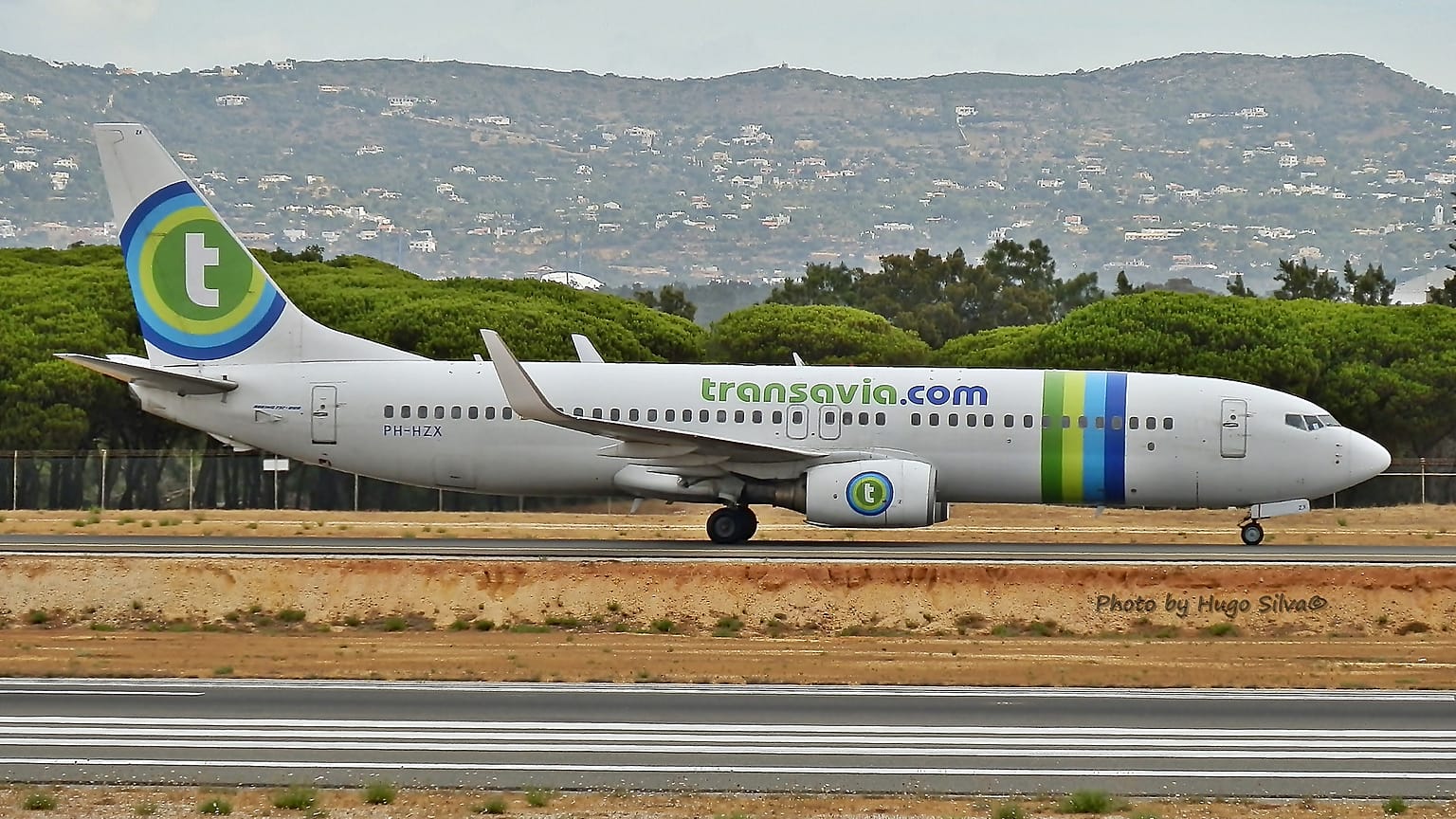 Boeing 737-800 PH-HZX