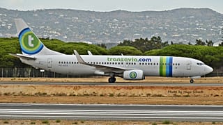 Boeing 737-800 PH-HZX