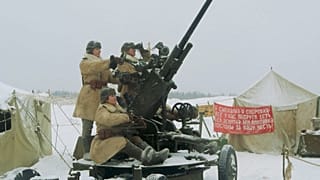 Leningrad Kuşatmasının son bulmasının 75 yıldönümü kutlandı 
