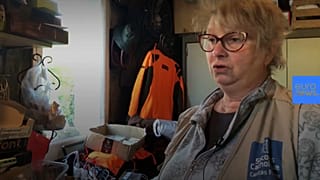 Brigitte, la "madre" de los migrantes de la jungla de Calais