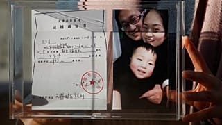 Le combat sans fin de la Chinoise Li Wenzu pour son mari emprisonné