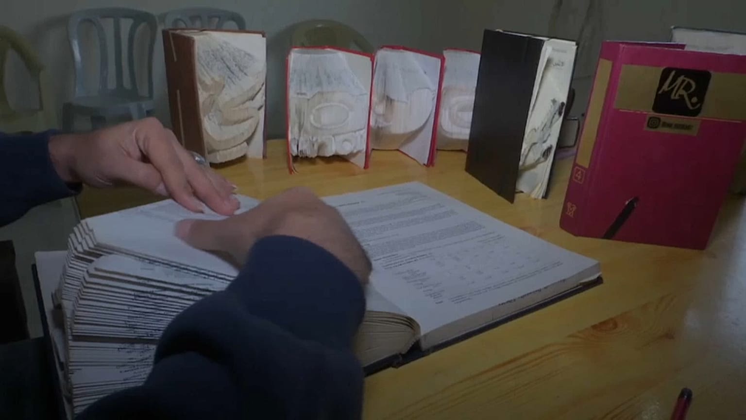 Welcome to the fold: Gazan man's origami praised by Japanese
