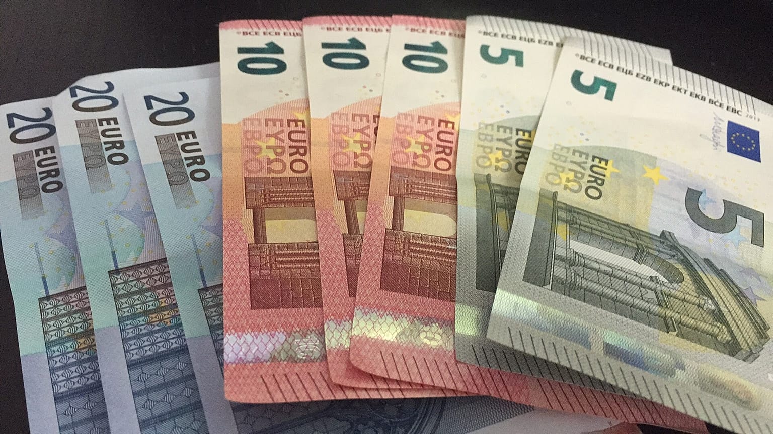 Με 85,3 εκατομμύρια ευρώ επιβραβεύει η ΕΕ την Ελλάδα