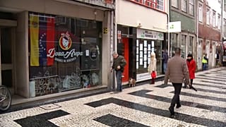 Emigrantes portugueses na Venezuela recomeçam a vida em Portugal