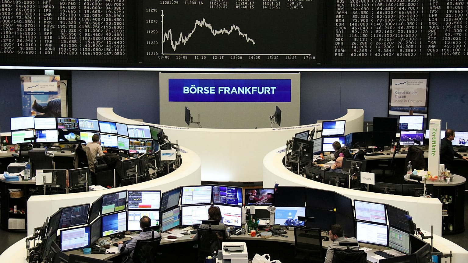 المستثمرون يبحثون عن ملاذات آمنة عقب إرتفاع الأسهم الأوروبية 