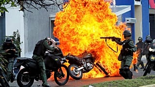 Venezuela'da gösterilere güvenlik güçlerinin müdahalesi