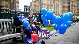 Brexit: Πέρασε η τροπολογία για το backstop